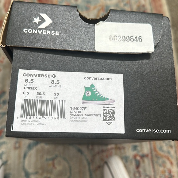 Amazon Green Converse High Tops - Picture 7 of 7